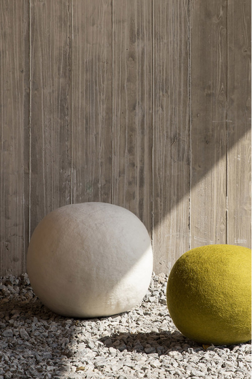 POUFFE BALL - Last chance