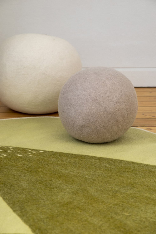 POUFFE BALL