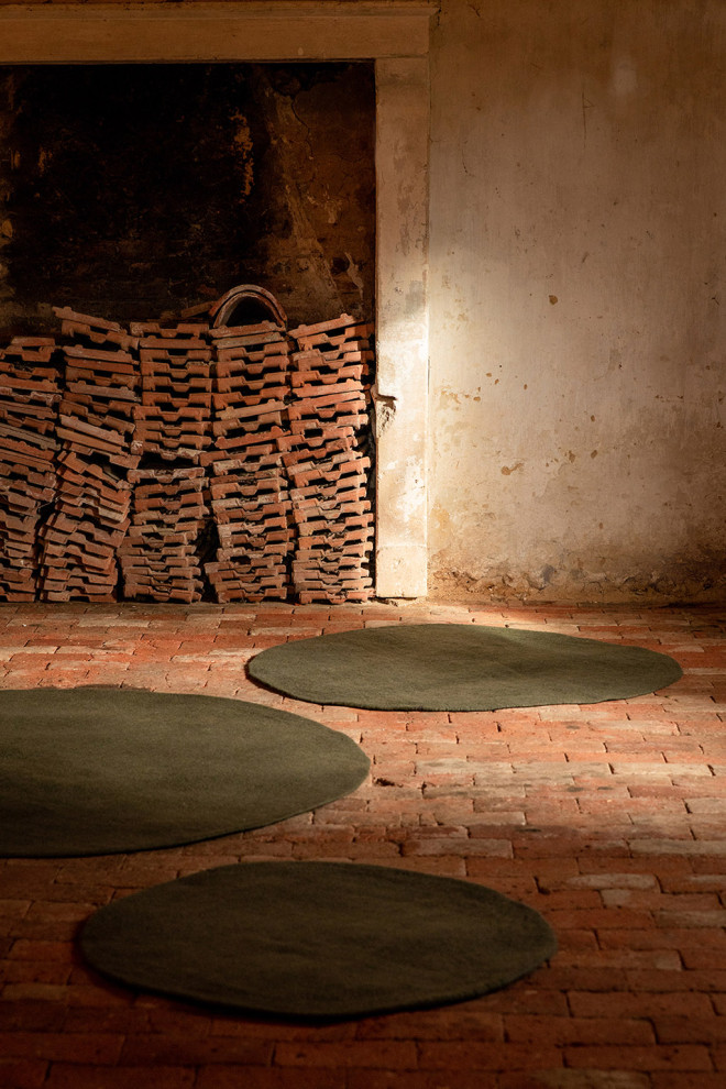 Tapis en feutre naturel et laine bouillie - MUSKHANE