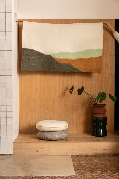 VALLEY WALL HANGING