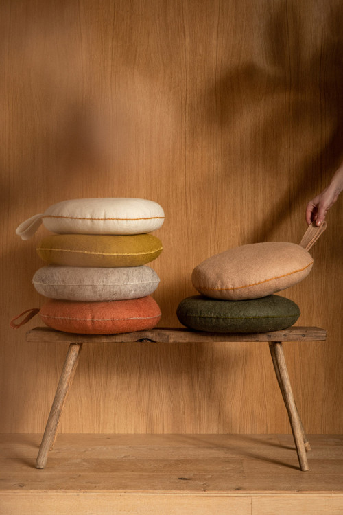 NOMAD CUSHION