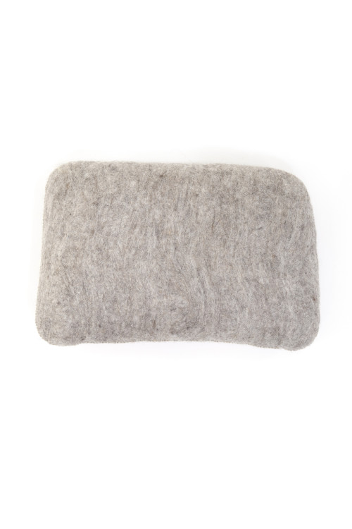 STONE CUSHION