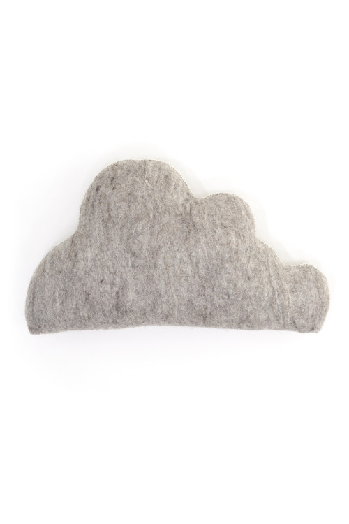 CLOUDY CUSHION