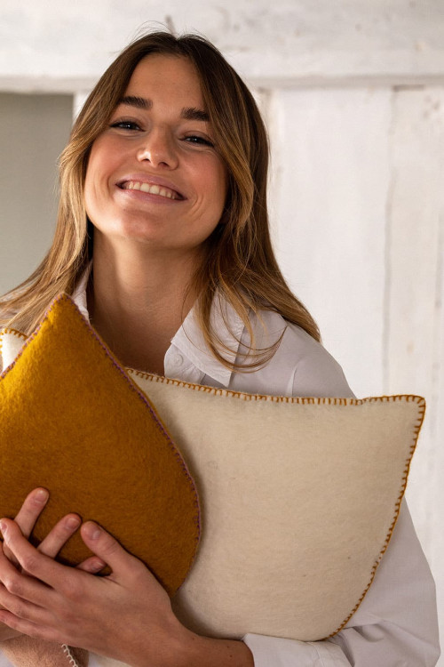 HIMAL CUSHION L