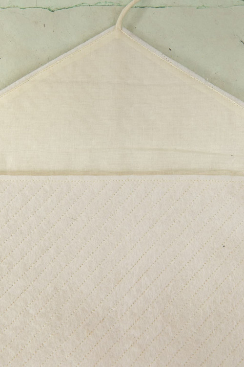 Pochette de protection pour iPad en feutre et coton beige