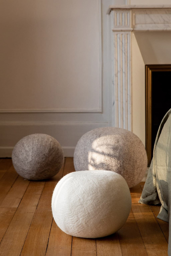 BALLE POUF