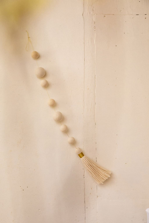 MINI SUSPENSION PERLES ET POMPON