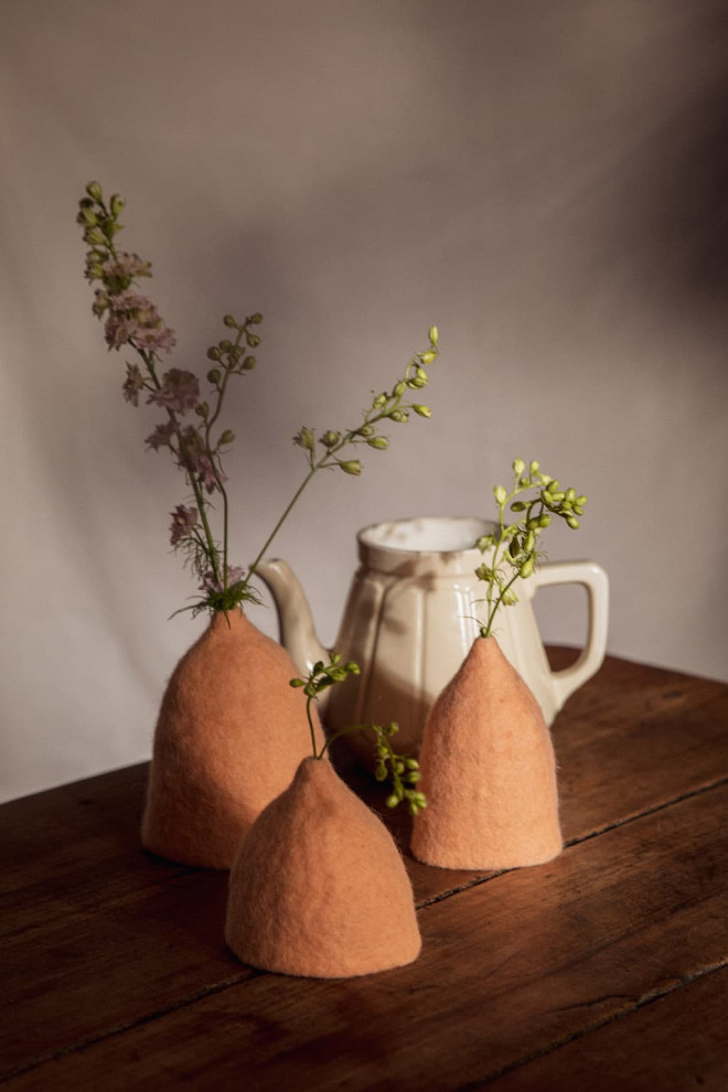 SET OF 3 TINKERBELLS VASE...