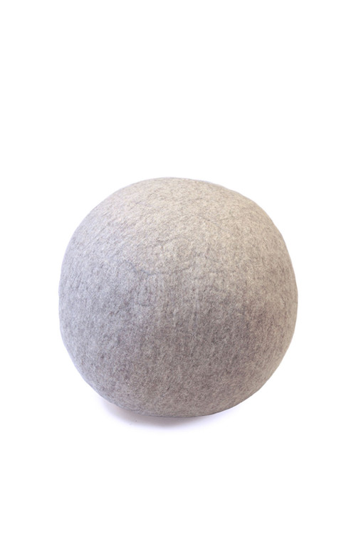 BALLE POUF