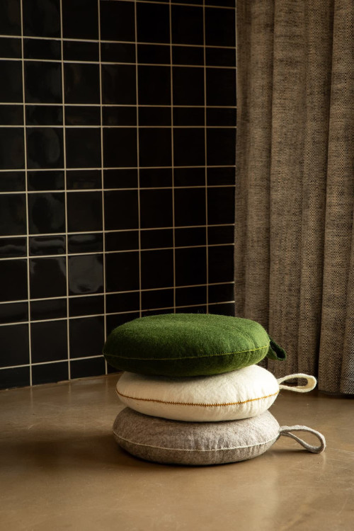 NOMAD CUSHION