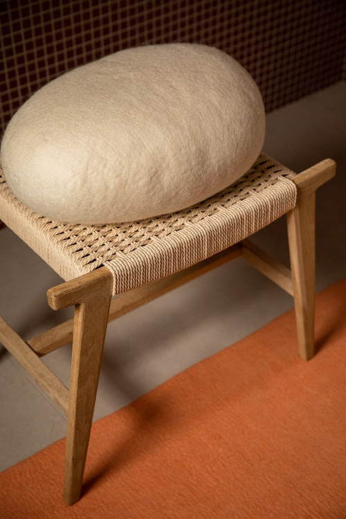 OVAL CHAKATI CUSHION