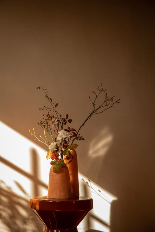 PLAIN BELL VASE COVER