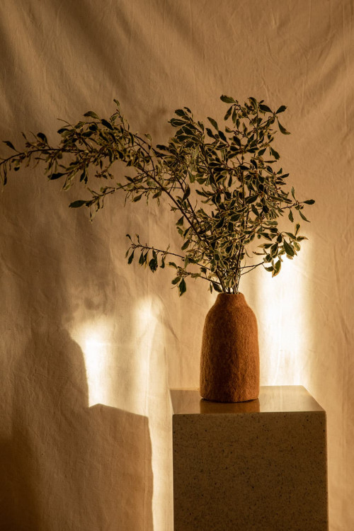 PLAIN BELL VASE COVER
