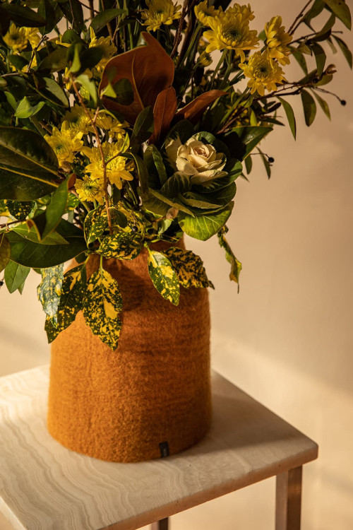 POTTERY VASE COVER