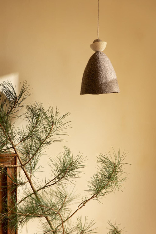 LARGE CULBUTO CEILING LAMP