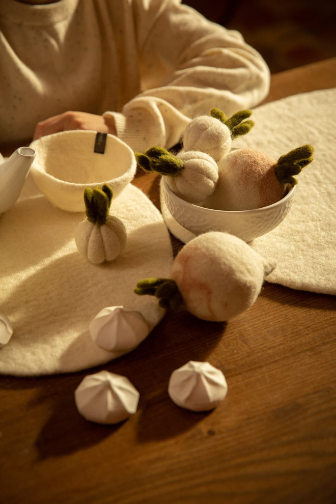 Navet fabriqué artisanalement en laine bouillie
