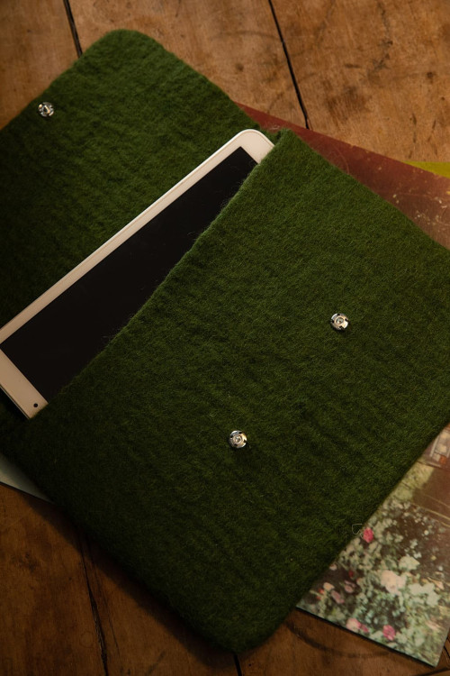 POCHETTE TABLETTE