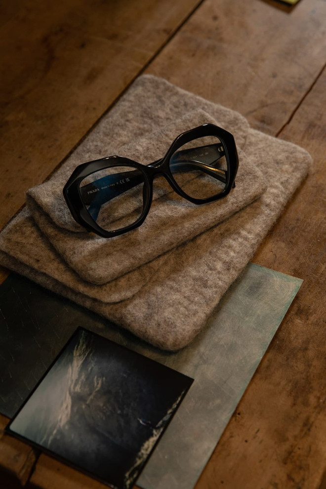ÉTUI À LUNETTES