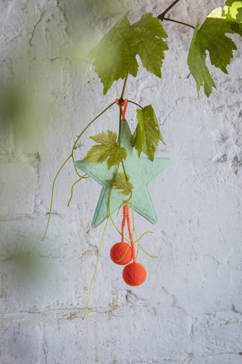POMPOMS STAR HANGING - Last chance