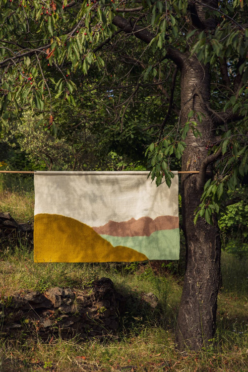 VALLEY WALL HANGING - Last chance