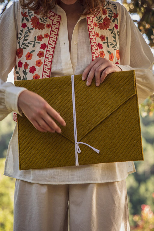 LAPTOP HÜLLE - Letzte chance