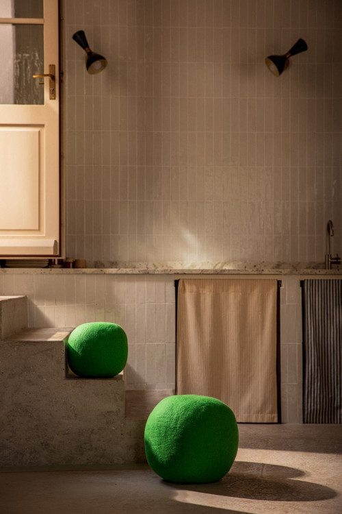 POUFFE BALL - Last chance