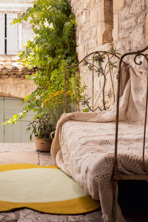 DAISY RUG - Last chance