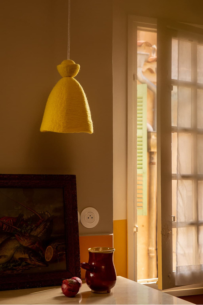 LARGE CULBUTO CEILING LAMP