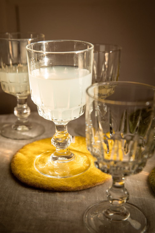 ZWEIFARBIGE PASTILLE