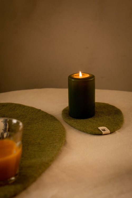 PLAIN PEBBLE PASTILLE