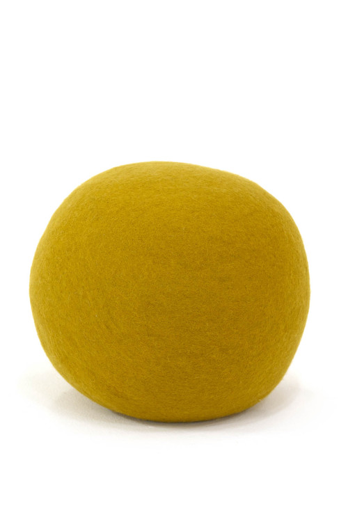 BALLE POUF