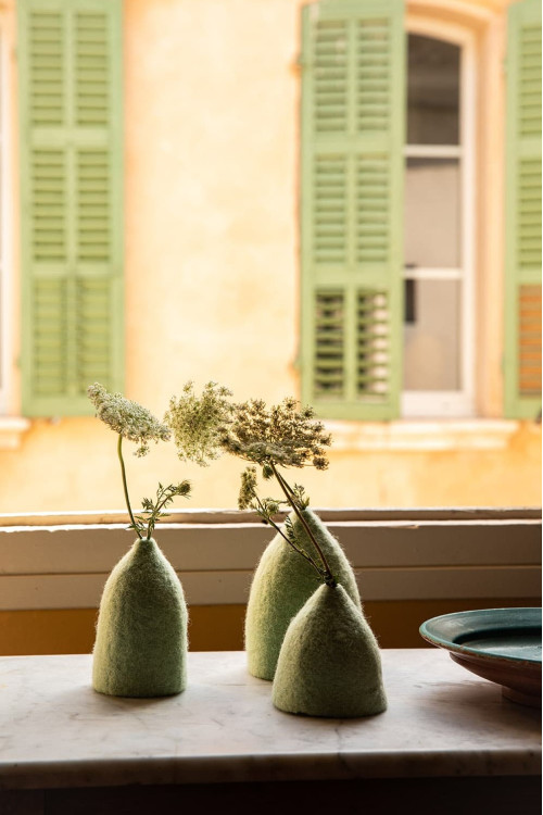 SET OF 3 TINKERBELLS VASE COVERS