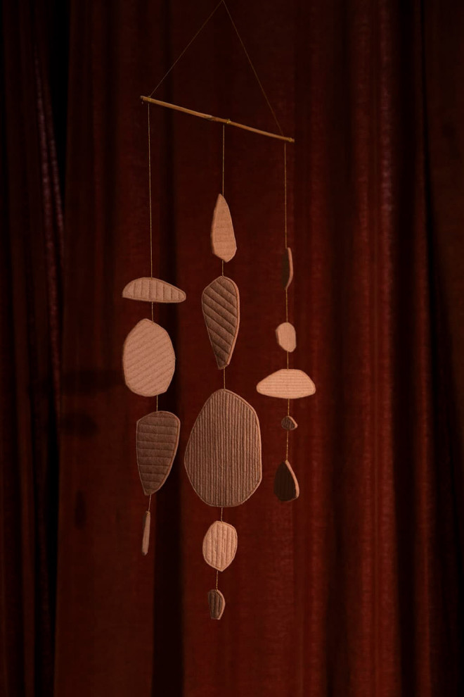 PEBBLES HANGING DECOR