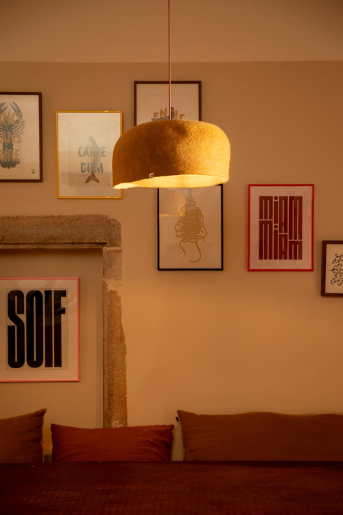 ABAT-JOUR YOURTE