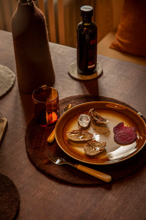 ROUND FELT PLACEMAT