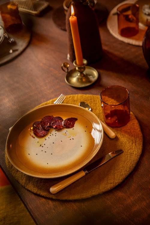 ROUND FELT PLACEMAT
