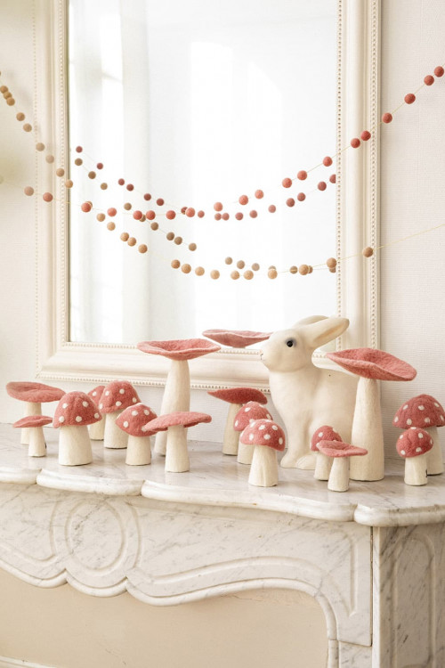 MUSHROOM