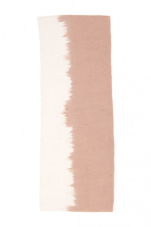 LONG BRUSH RUG