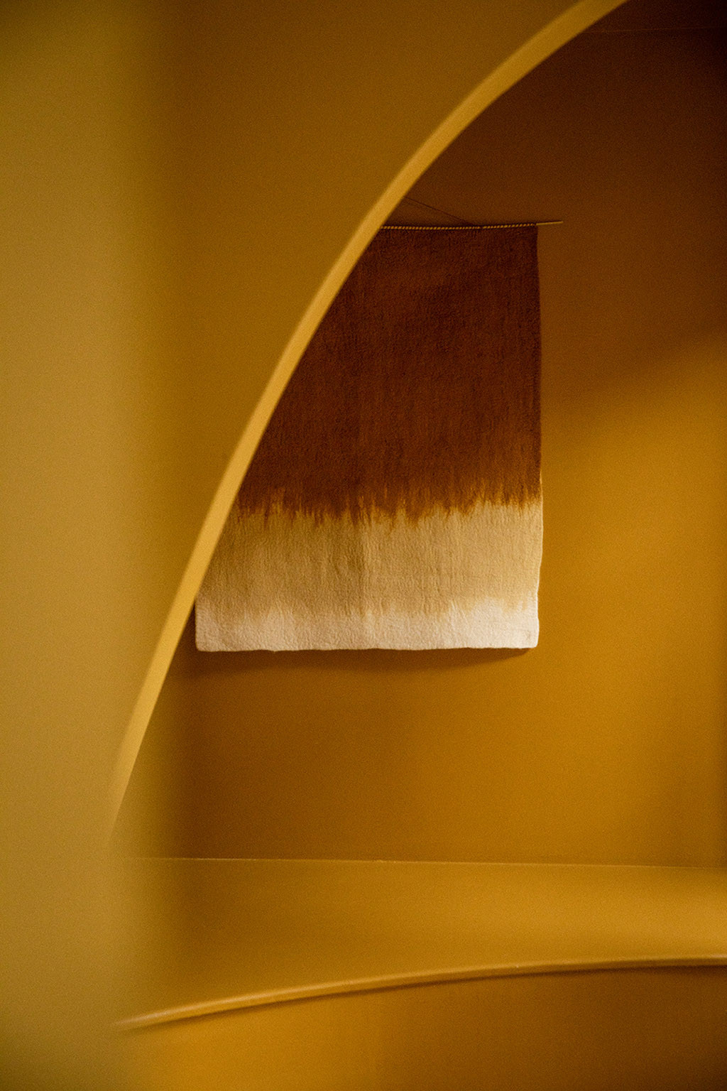 Rectangular wall decoration made of felt and tricolored bamboo