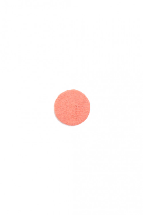 XS lychee pastille in felt