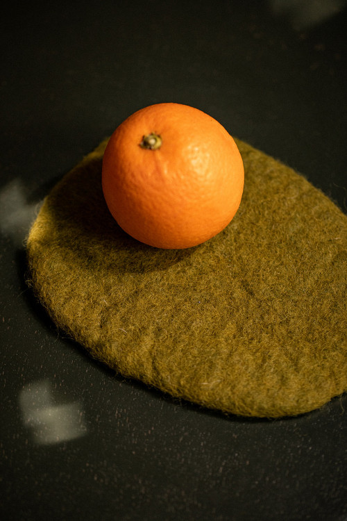 PLAIN PEBBLE PASTILLE