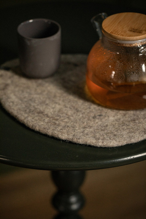 PLAIN PEBBLE PASTILLE