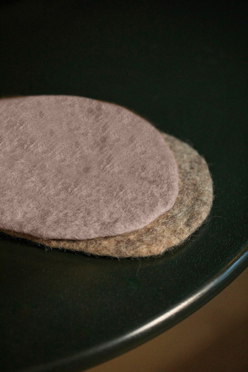 PLAIN PEBBLE PASTILLE