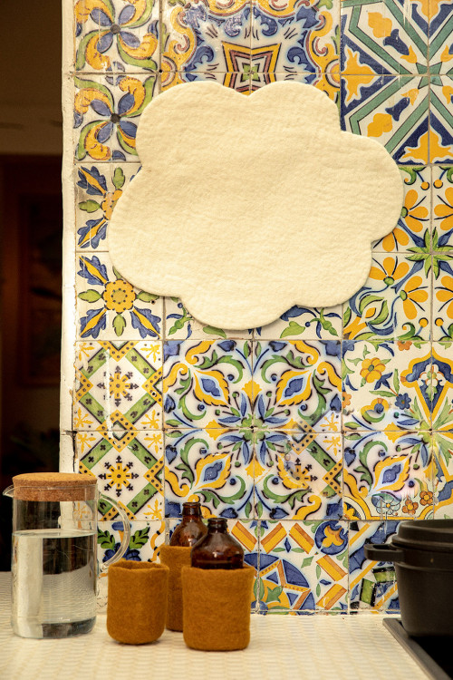 Décoration nuage pour le mur en feutre de laine