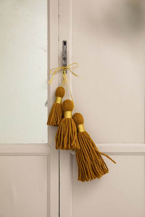 POMPON