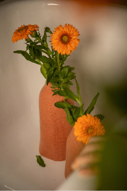 PLAIN BELL VASE COVER