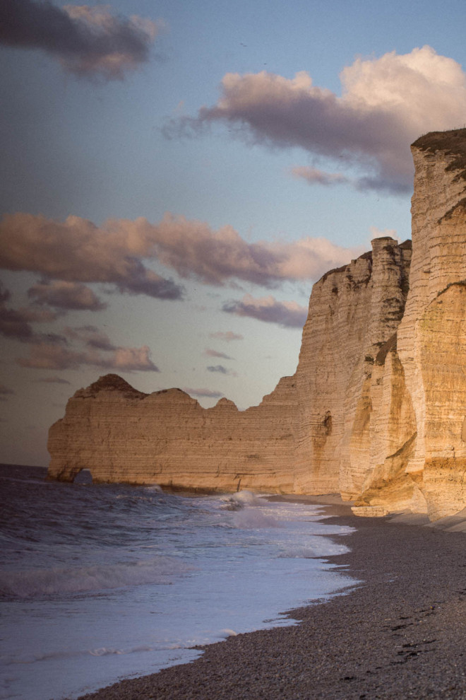 LES FALAISES À ETRETAT