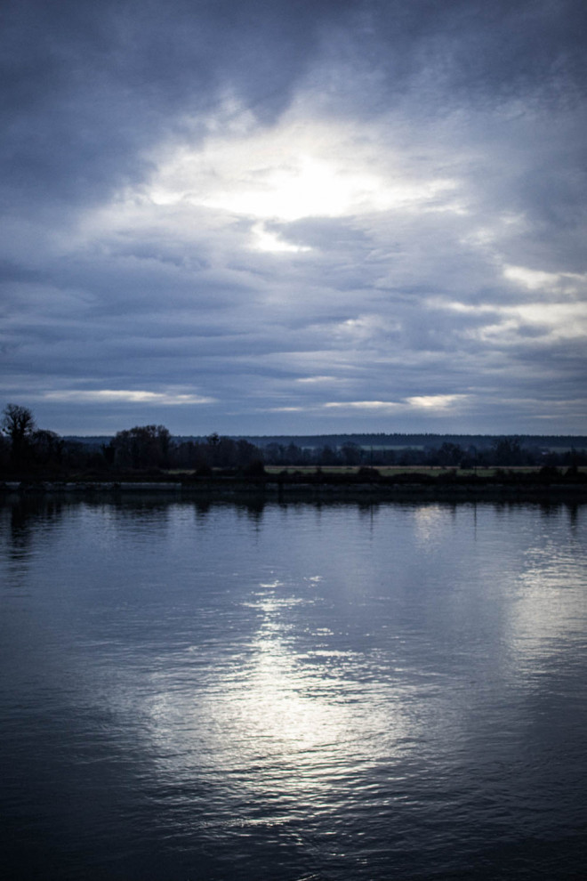 LA SEINE À VILLEQUIER