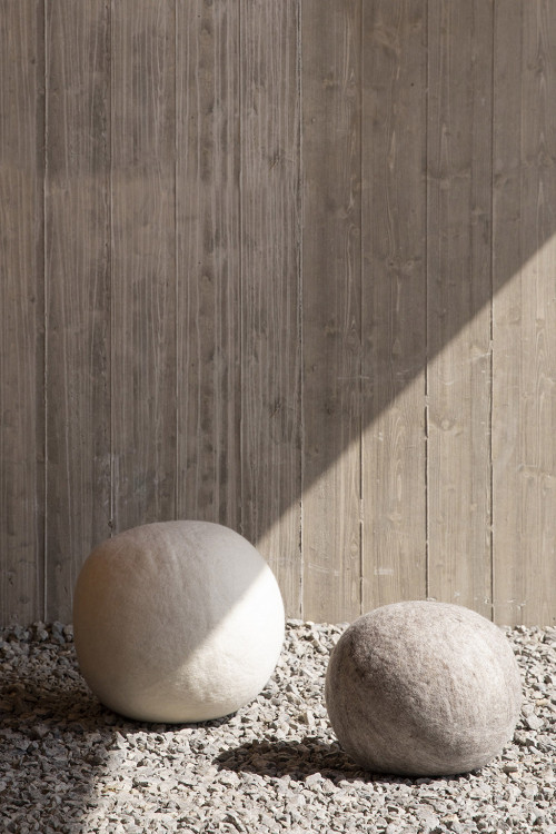Duo de balles pouf feutrées Duo de balles pouf feutrées