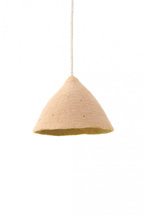Reversible Tipi S lampshade nude pistachio in felt